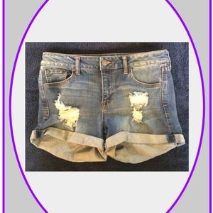Celebrity Pick Jean Shorts